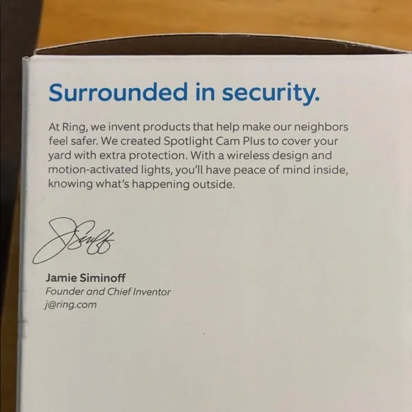 Ring Spotlight Cam Plus - Picture 7 of 10